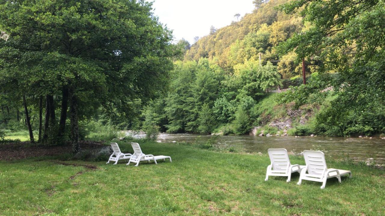 Relais Des Brison Hotel Beaumont  Eksteriør billede